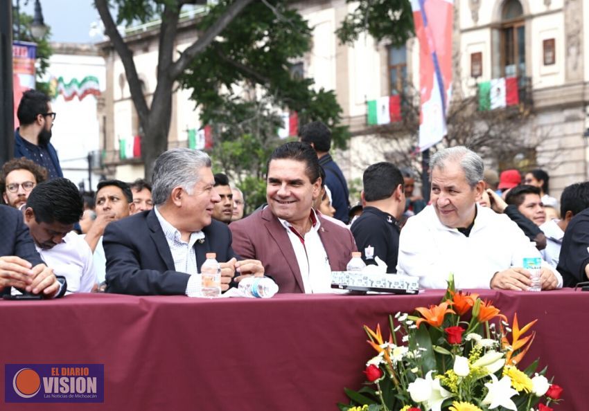 El deporte reconstruye sociedades: Silvano Aureoles 