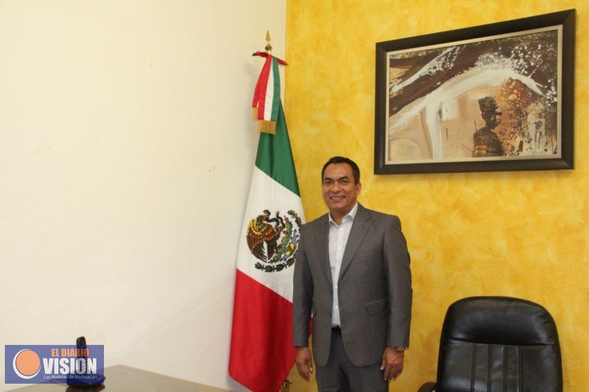 Federación no debe escatimar recursos a los estados: Adrián López Solís