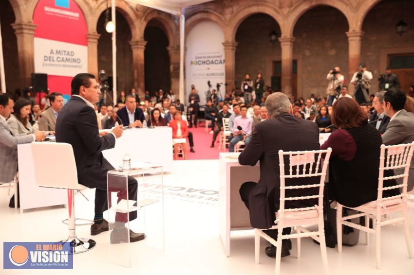 Destaca Gobernador transformación en el sector salud