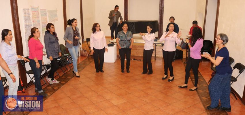 Imparten taller 