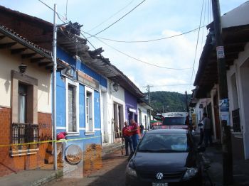 Riesgo por derrumbe de viviendas antiguas