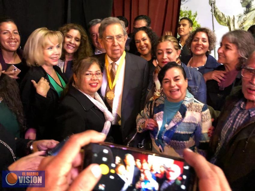 Cuauhtémoc Cárdenas, recipiendario de la presea “Constitución de Apatzingán
