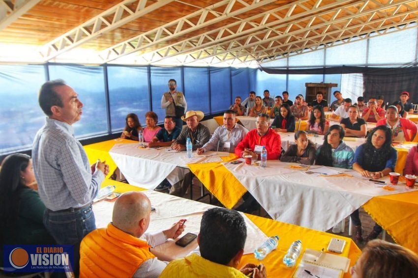 El sector agropecuario michoacano, obligado a agregar valor a su cadena productiva: Antonio Soto Sá