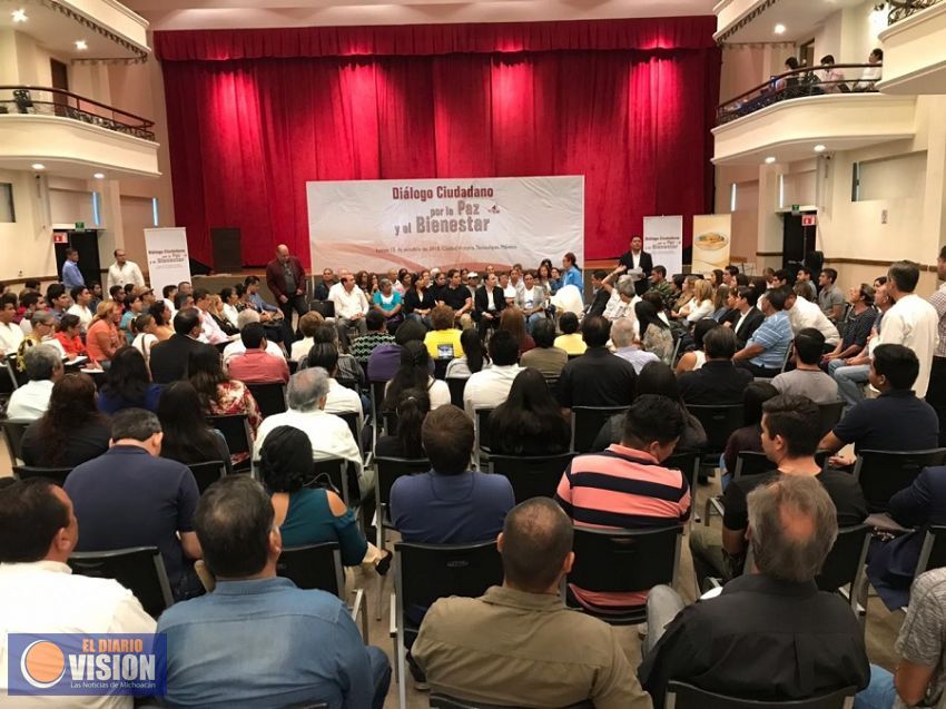 Durazo se reúne con víctimas en Tamaulipas