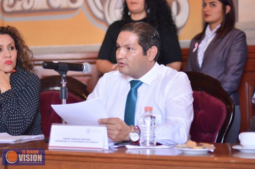 Propone Moisés Cardona prohibir el uso del popote y bolsas de plástico en Morelia 