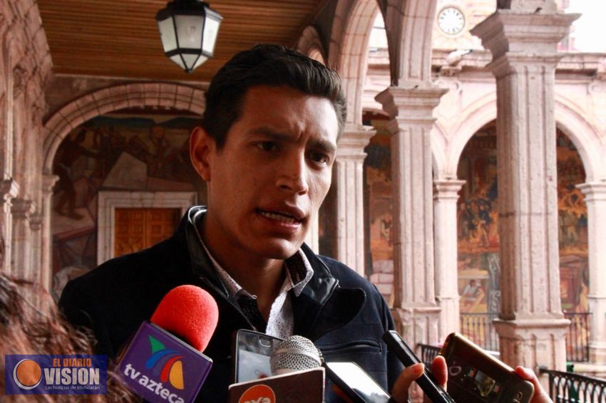 Incoherente e irresponsable la desiciones del TEEM con Nahuatzen; David Otlica