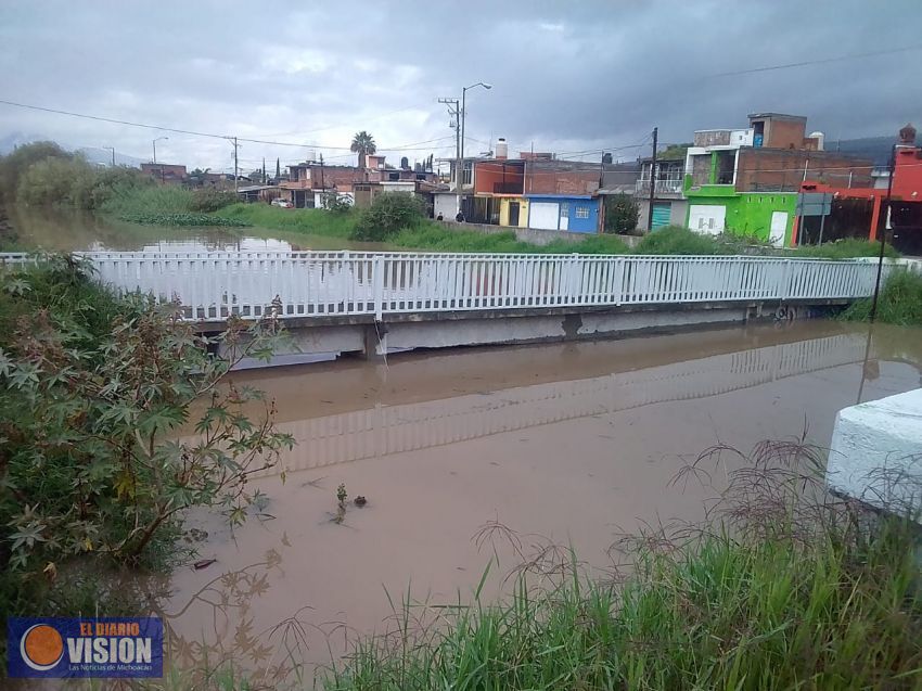 Río Grande de Morelia a su máxima capacidad