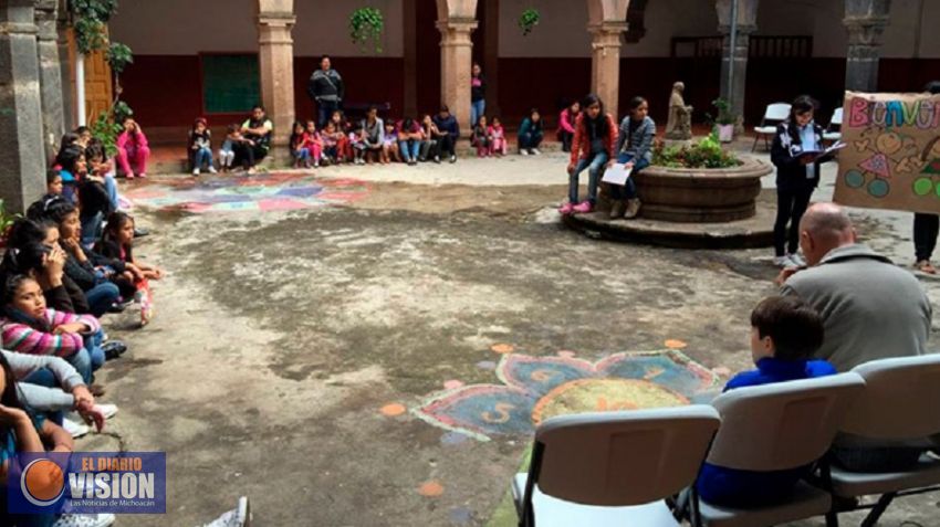 Tras el cierre de Casa Hogar, DIF Municipal entrega apoyos a niñas 