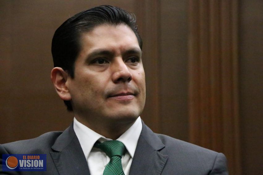 Insta Ernesto Núñez a que municipios brinden descuentos en el predial a personas con discapacidad