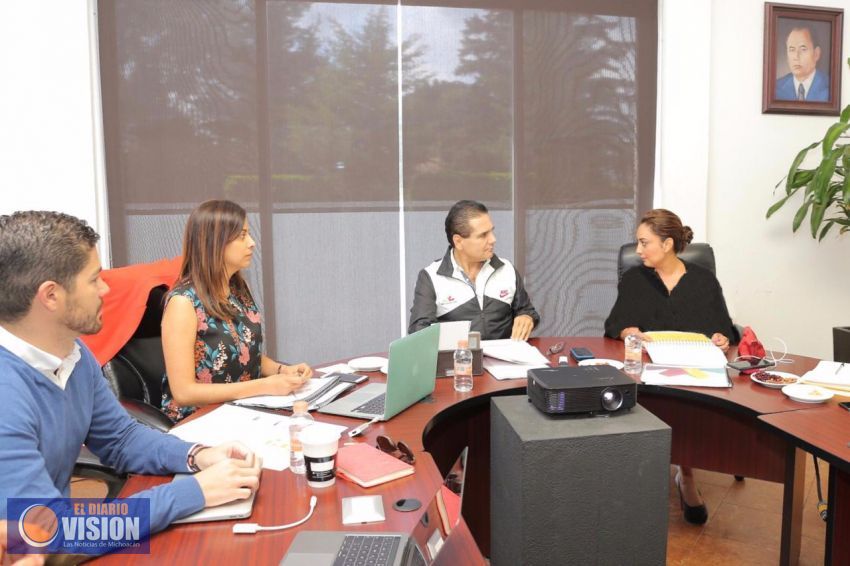 Traza Gobernador Silvano Aureoles ruta en comunicación social