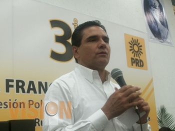 Silvano Aureoles anuncia su arranque de su campaña el próximo miércoles en la Melchor