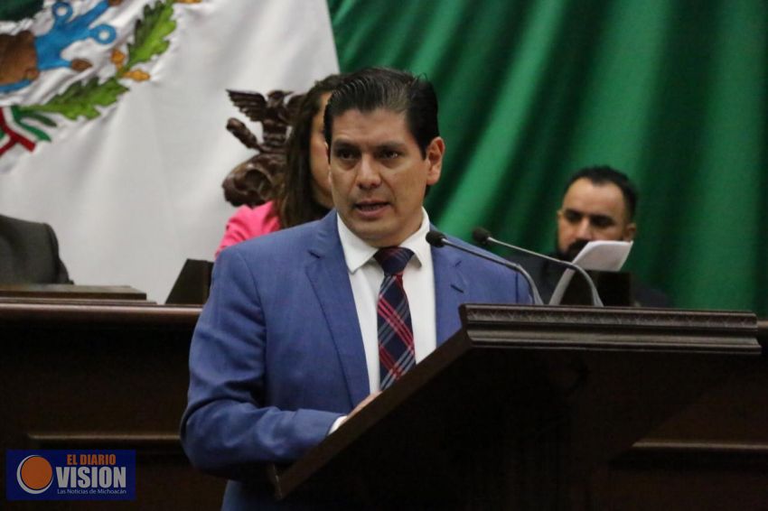 Plantea Ernesto Núñez reforzar jurídicamente figura del exhorto legislativo