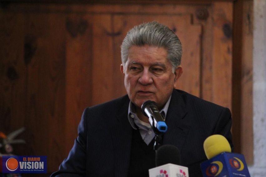 Propone Omar Carreón un fideicomiso en pro del Lago de Pátzcuaro