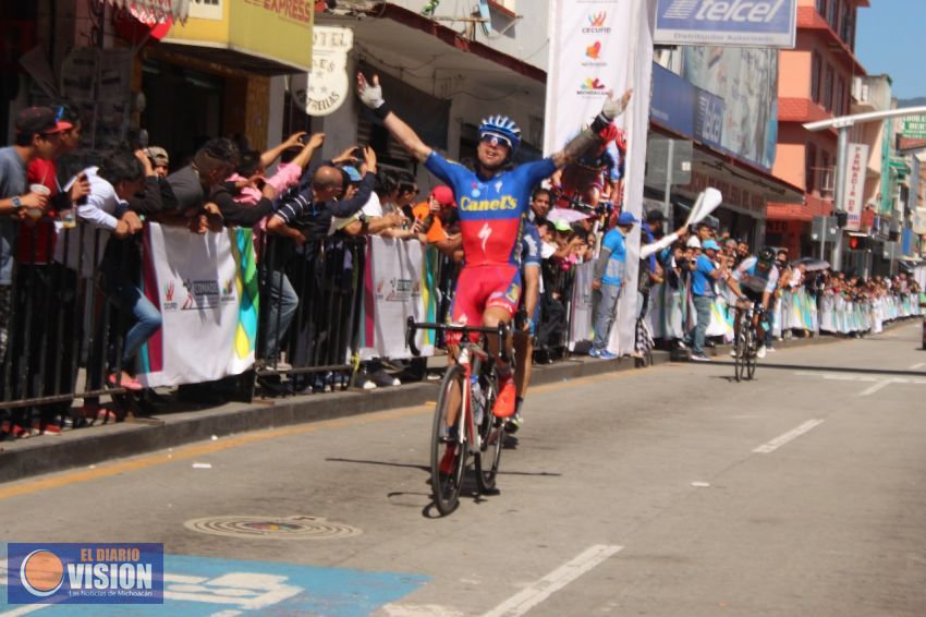 Román Villalobos, de Canel’s, domina Vuelta Internacional Ciclista Michoacán 2018