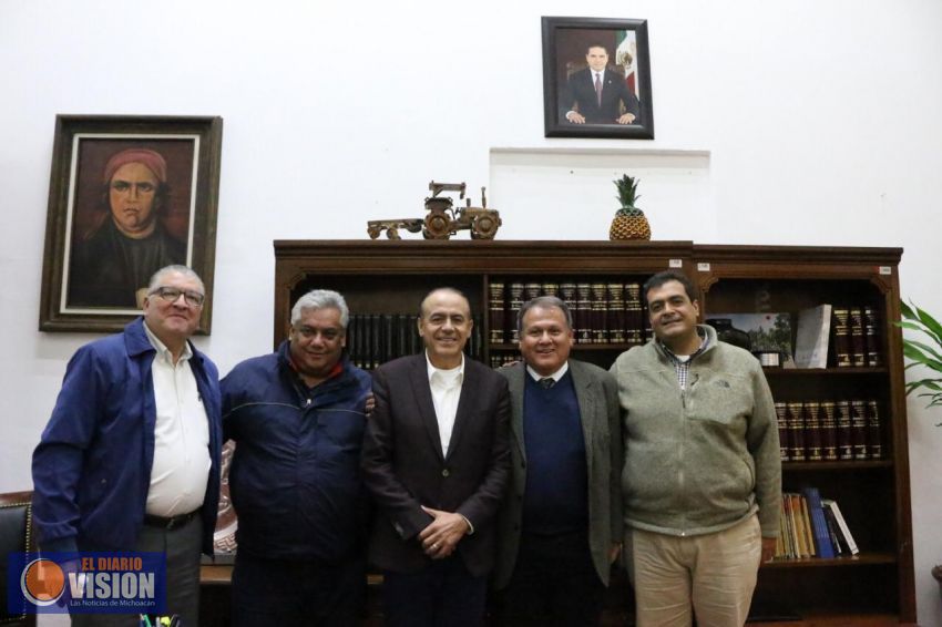 Recibe Pascual Sigala a dirigencia del SPUM