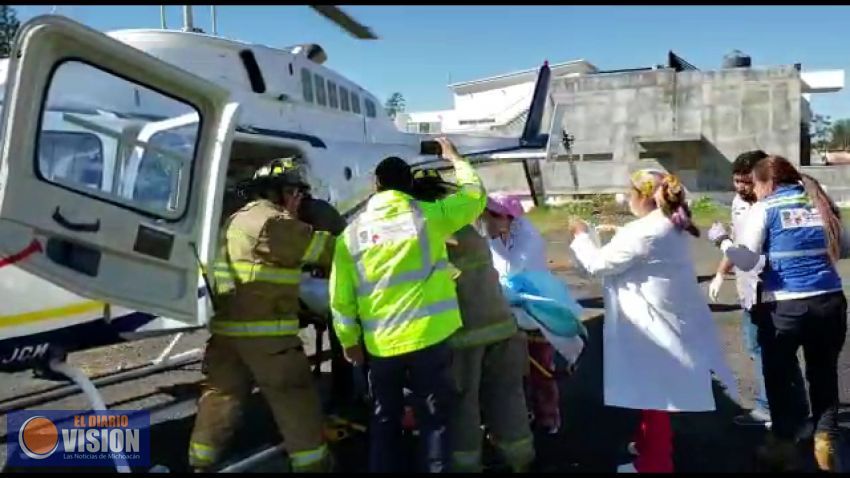 Salva SSM vida de embarazada y recién nacido con Código Mater, en helicóptero