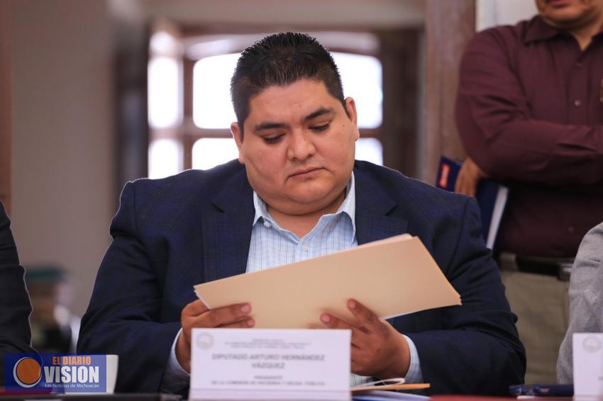 Ante la falta de recursos propios, Michoacán requiere un rescate financiero: Arturo Hernández 