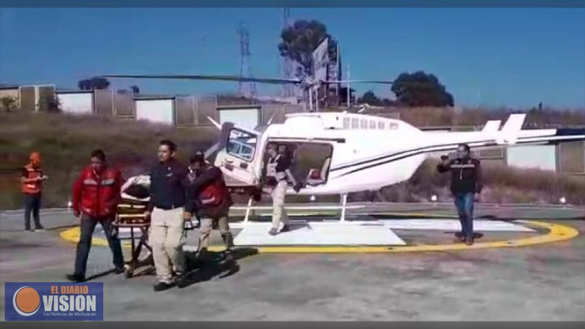 Por trombosis, trasladan a mujer en ambulancia aérea de Zitácuaro a Morelia