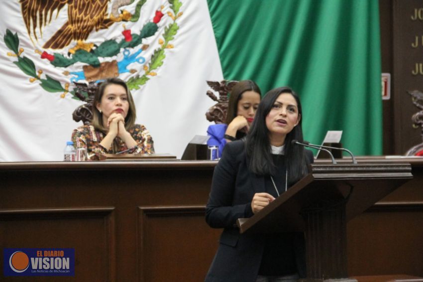 Araceli Saucedo presenta iniciativa para promover los corredores turísticos del Estado