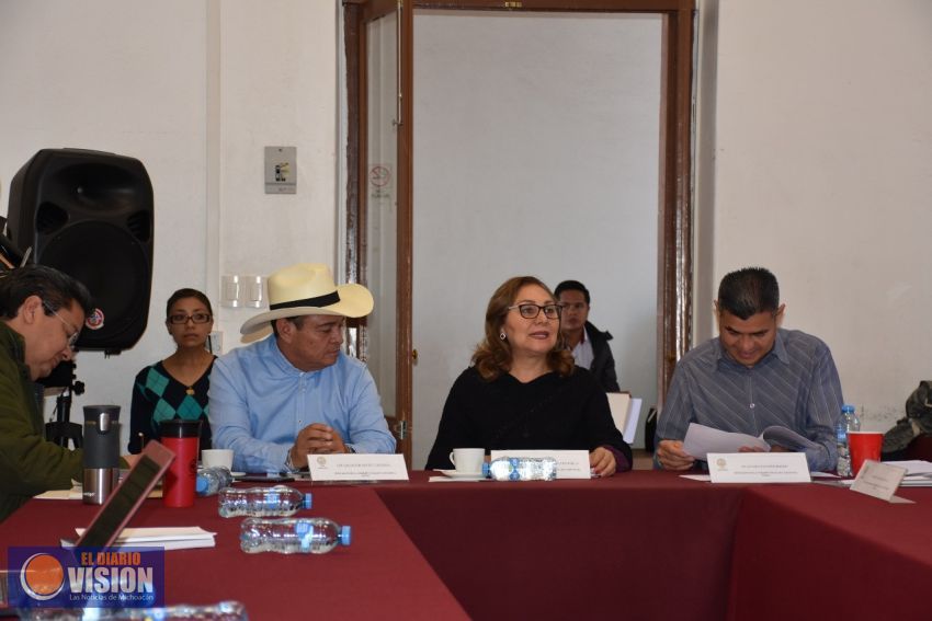 Se pronuncian diputados por una atención digna y de calidad en materia de salud