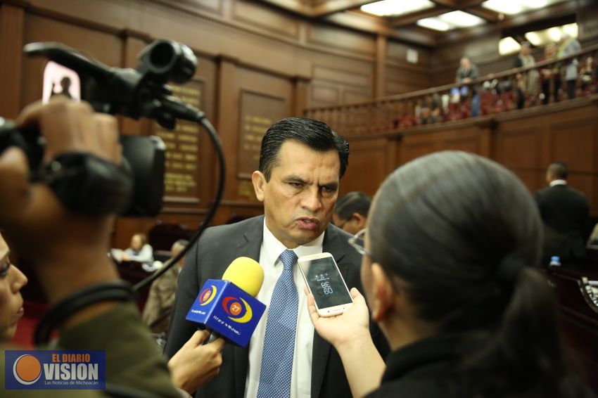 Regreso de nómina magisterial a Federación evitará endeudamiento de Michoacán: GPPAN