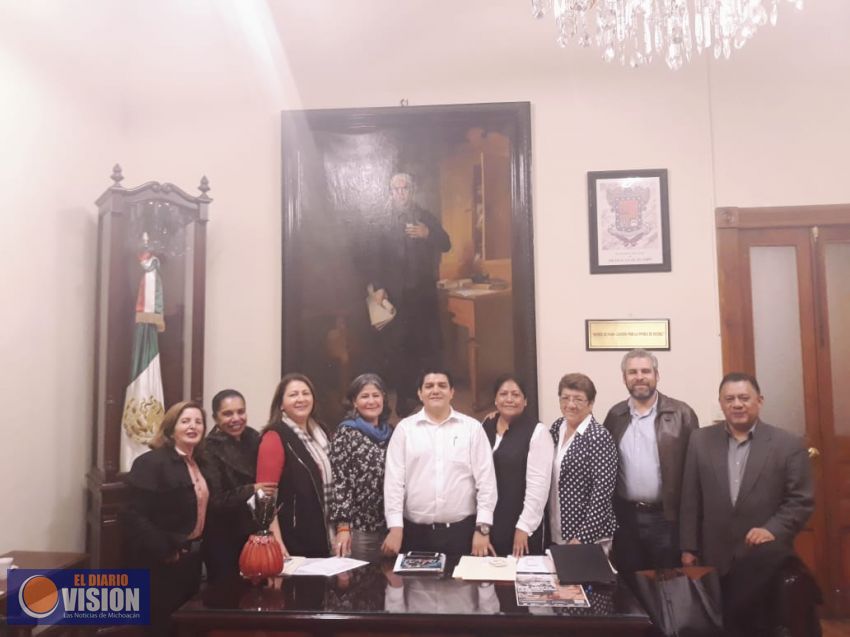 Morena exhorta al Ejecutivo a hacer frente común al déficit financiero en educación