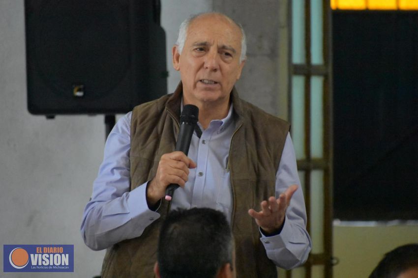 Súper delegados no sólo violentan federalismo, sirven de instrumento de presión política: MC