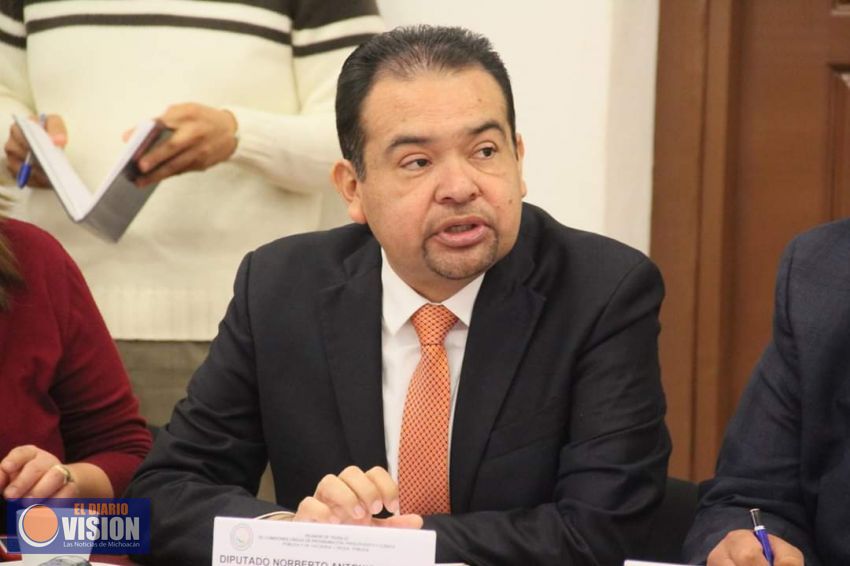 Dictaminadas 112 iniciativas de leyes de ingresos: Tony Martínez