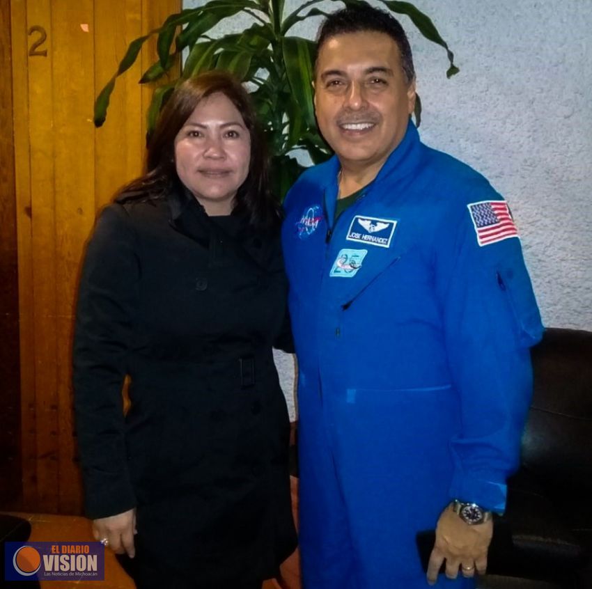 Con ciencia y tecnología, niñ@s y jóvenes de Michoacán serán agentes de cambio y de progreso: LGB
