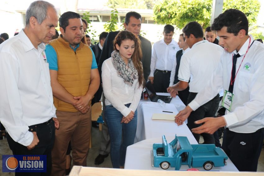 Autoridades municipales inauguran “Expo Empresarial Conalep 2018”