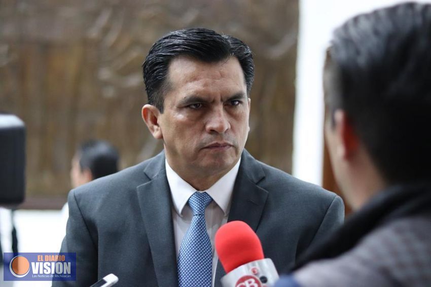 Federación y Estado deben dar certeza a magisterio: Javier Estrada