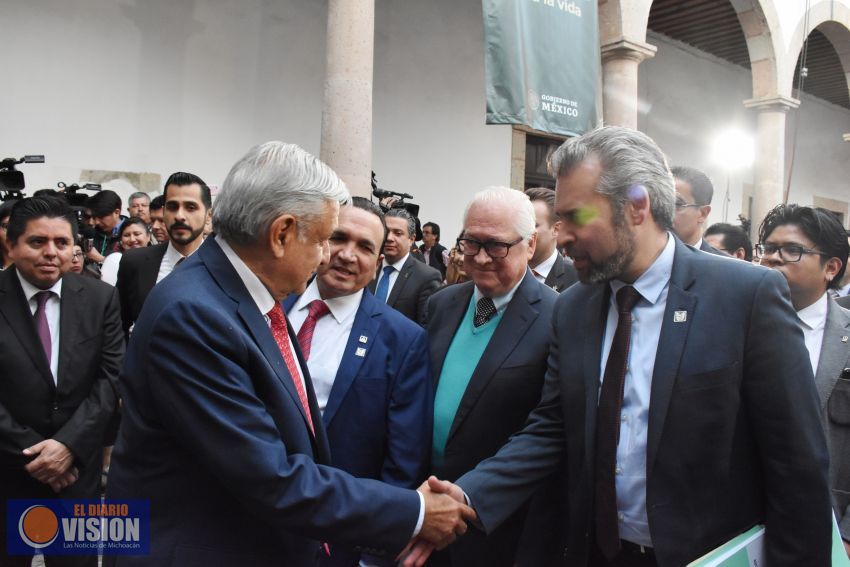 Acudieron diputados a la inauguración de oficinas del IMSS