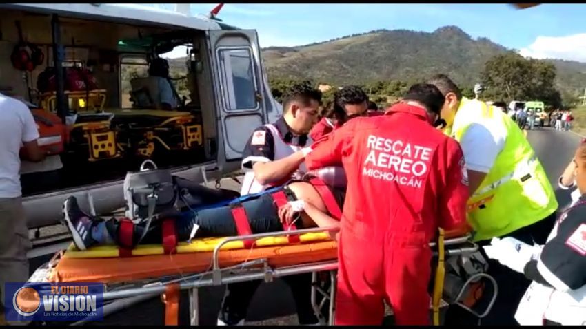 Traslada SSM a dos mujeres en ambulancia aérea, por accidente automovilístico