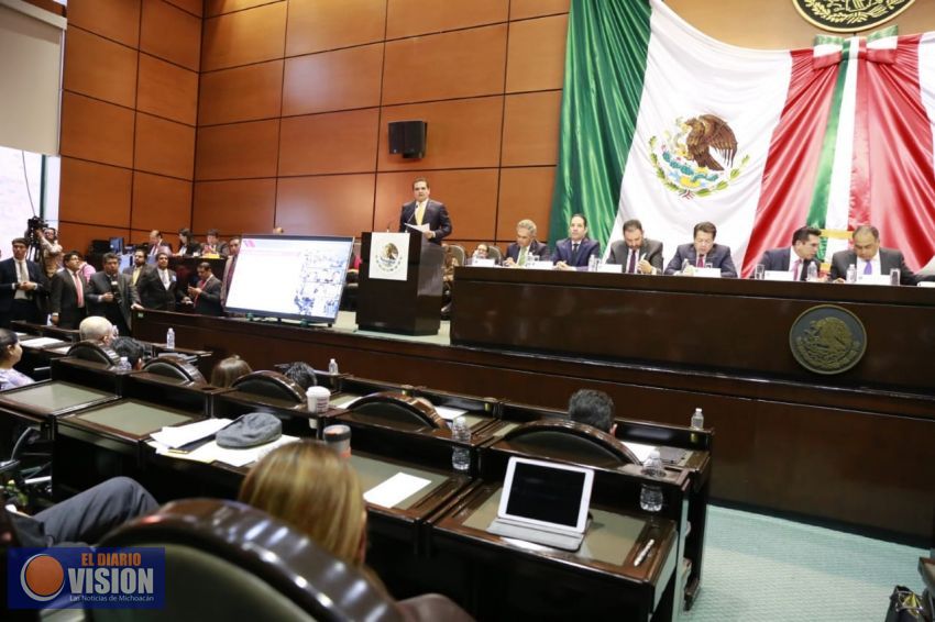 Militarizar la seguridad es riesgoso para México y sus instituciones: Silvano Aureoles