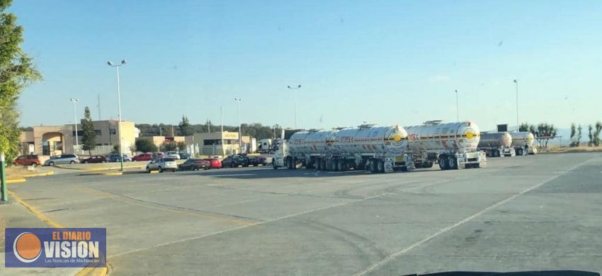 Empresario Gasolinero asegura que mañana se restablece el desabasto de gasolina en la entidad