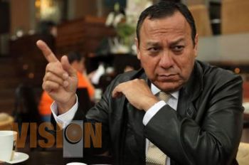 Se reune Zambrano con comunidad michoacana en E.U.A