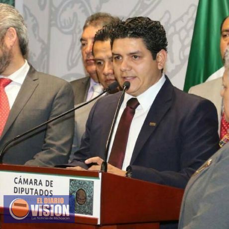 El salario de los trabajadores estatales no  puede ser un botín político