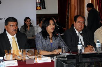 Comparece la Secretaria de Finanzas ante Legisladores