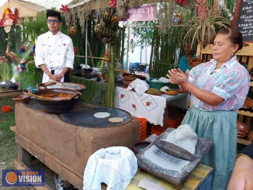 Cocineras Tradicionales, detonante del turismo gastronómico en Michoacán