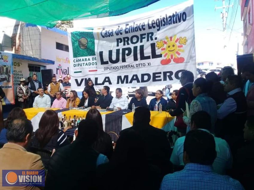 El diputado Lupillo Aguilera, inaugura Casa de Enlace en Villa Madero
