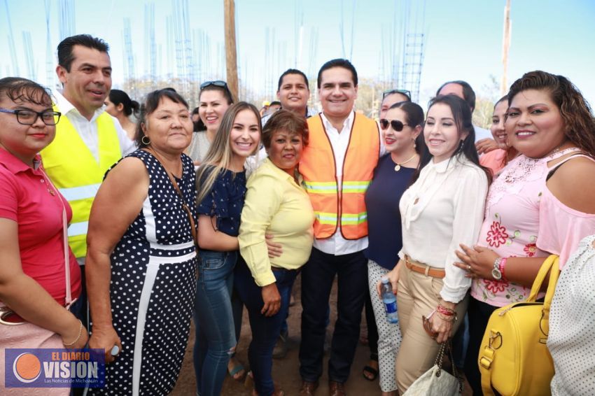 La salud, tema prioritario y necesario: Silvano Aureoles