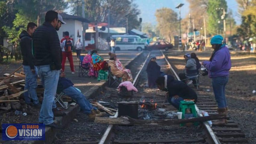 Pérdidas multimillonarias por bloqueo de vías férreas