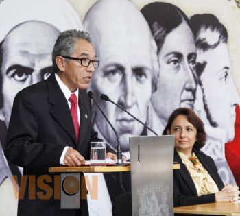 Jara afirma que la confrontación debe ser entre las ideas no entre los hombres
