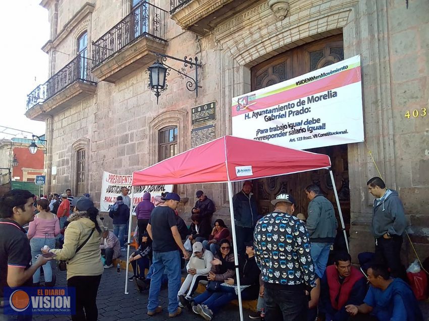 Paralizan Actividades en el Ayuntamiento de Morelia, por Toma del SIDEMM.