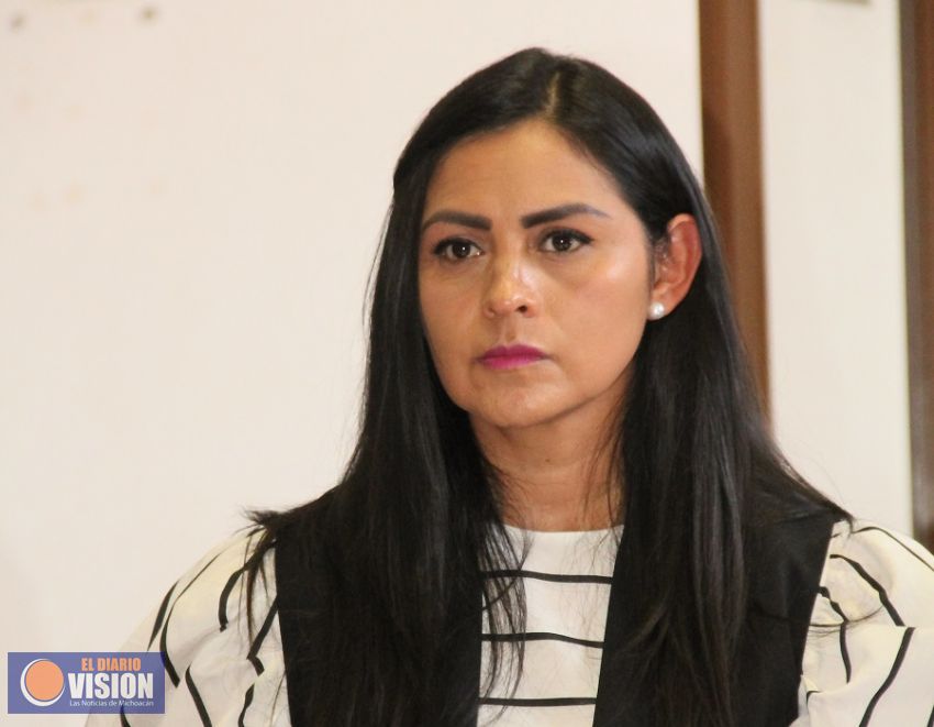 Urge Araceli Saucedo a que apoyo a mujeres sea prioridad en agenda nacional