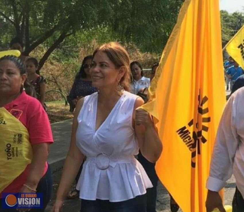 Renuncia Teresa Valencia a secretaría general del comité municipal del PRD Apatzingán