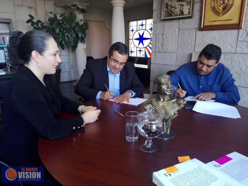 Entregan vehículos para personas con discapacidad para Tzitzio y Nocupétaro 