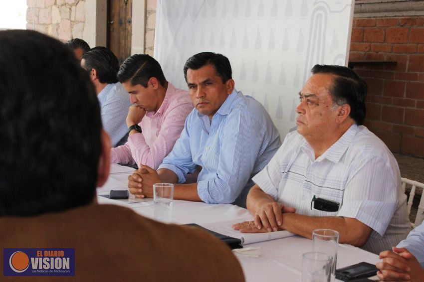 GPPAN comprometido con el desarrollo de Michoacán: Javier Estrada