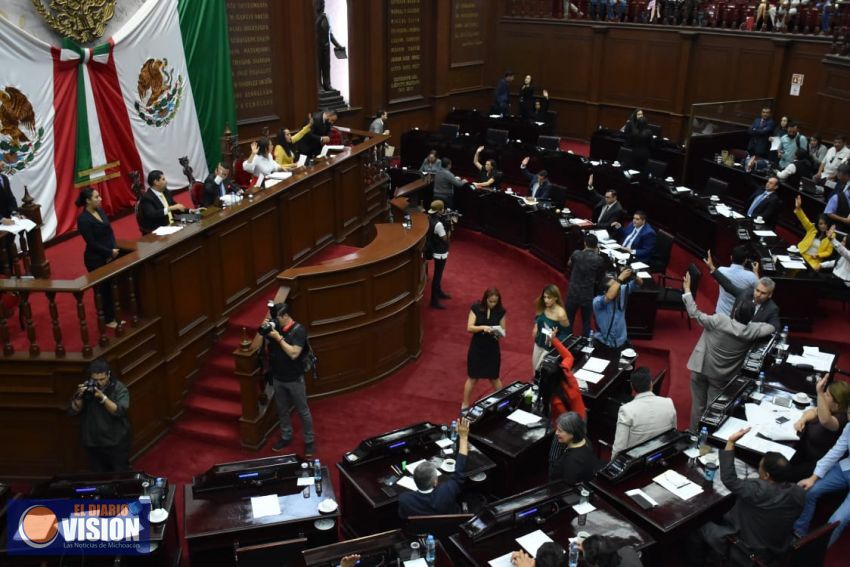 Acuerda Congreso entregar Condecoración “La Mujer Michoacana” a Rubí Gómez Campos