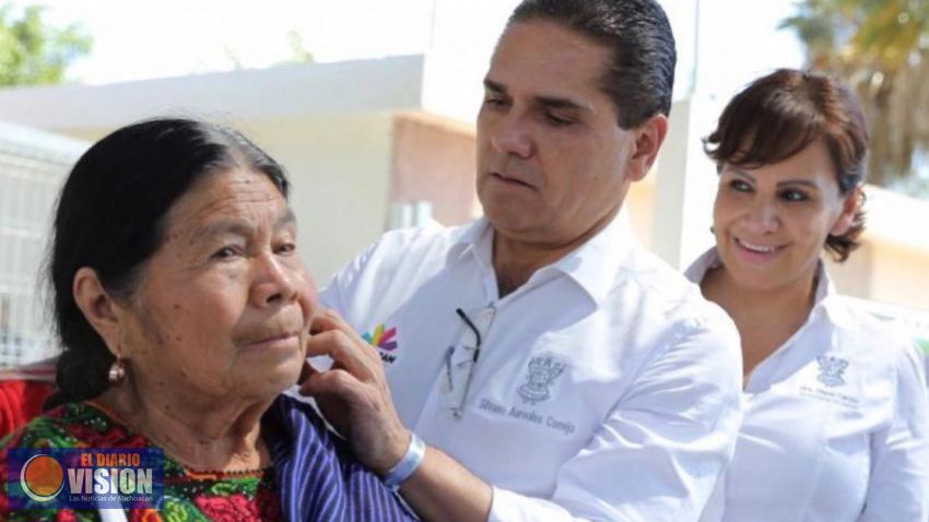 Avanza Gobierno de Michoacán en cobertura de servicios de salud en el Bajío del estado